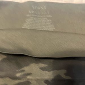 Spanx leggings, size small, green camo